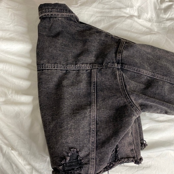 Jean Jacket - Picture 2 of 3